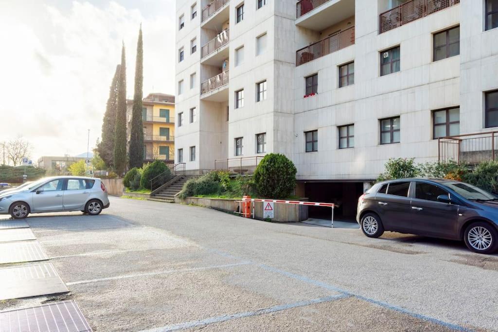 Exclusive Penthouse With 60 M2 Panoramic Terrace Apartment Perugia Exterior foto